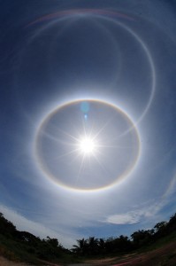 Solar_Halos-Sukhothai-2013-07-02-Thapanaphat_Sripungwiwat-649x976