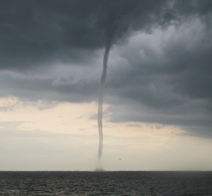 WaterSpout-BangTaboon-2013-05-31-1631-IMG_8961-R40
